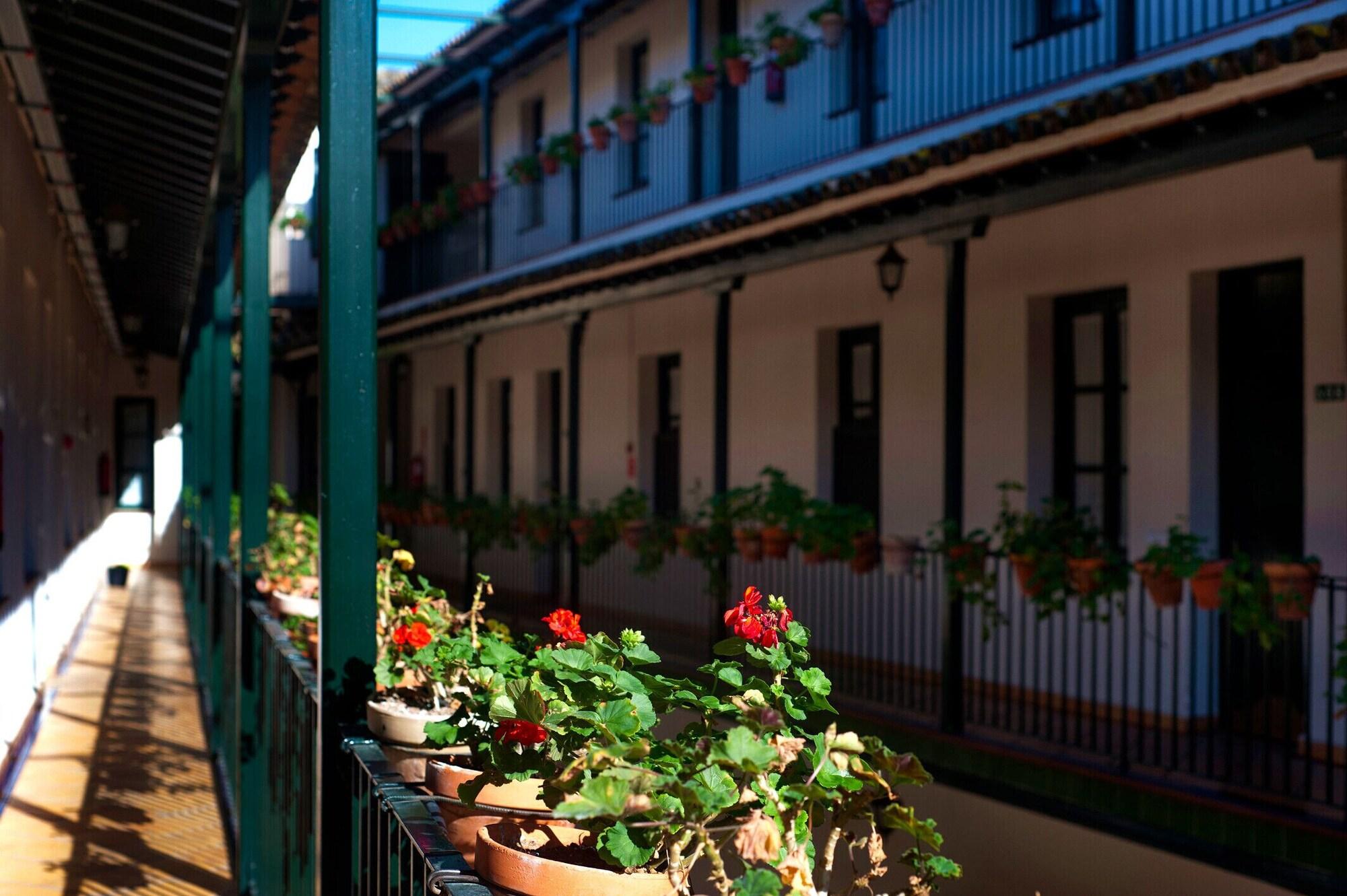 Corral De Los Chicharos Apartment Seville Exterior photo