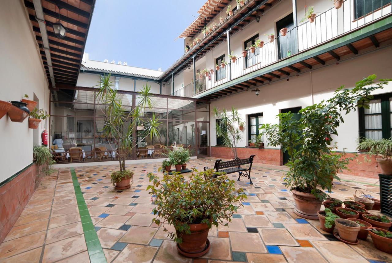 Corral De Los Chicharos Apartment Seville Exterior photo